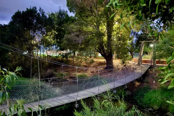 Visit Moe Botanic Gardens