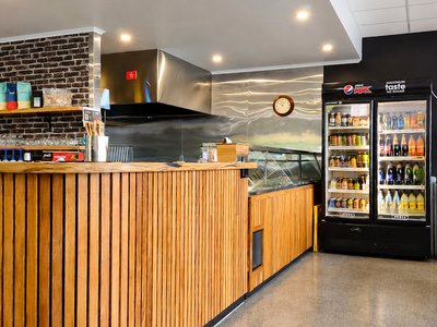 Pizza HQ Churchill