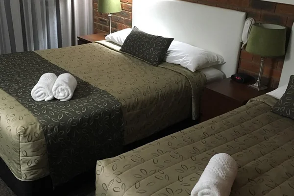 Experience Connell’s Motel
