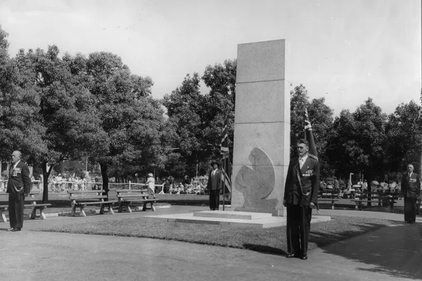 Visit Newborough Cenotaph